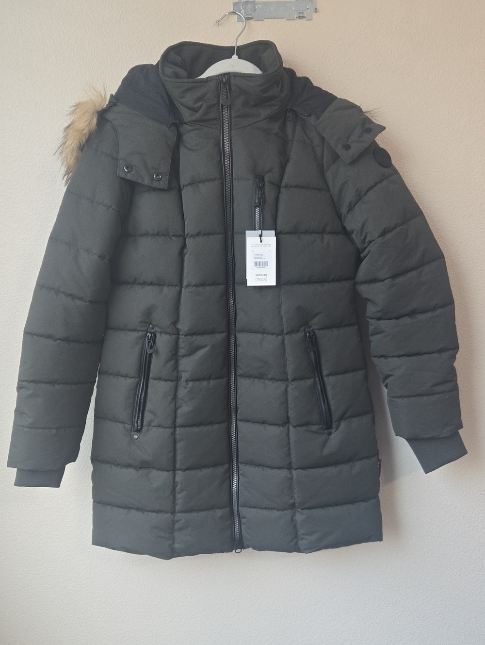Noize Women Dark Olive Quilted Puffer Jacket with Hood
